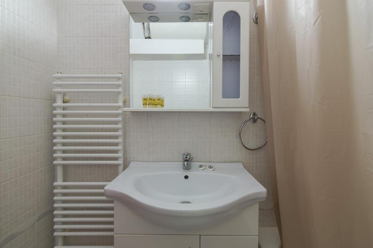Comfort Apartment In Koukaki Афіни Екстер'єр фото
