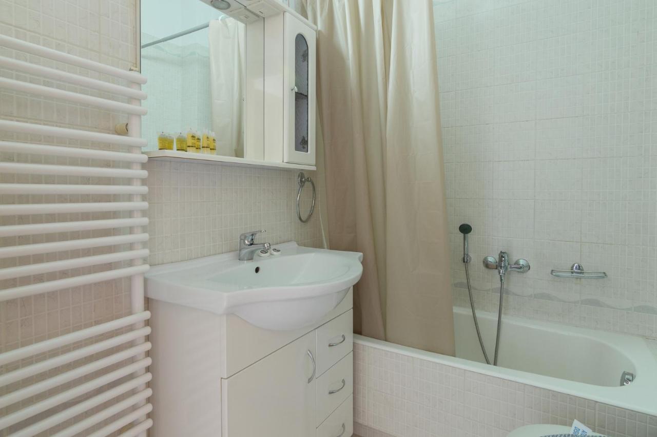 Comfort Apartment In Koukaki Афіни Екстер'єр фото